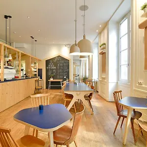Hostal Slo Les Pentes (adults Only), Lyon