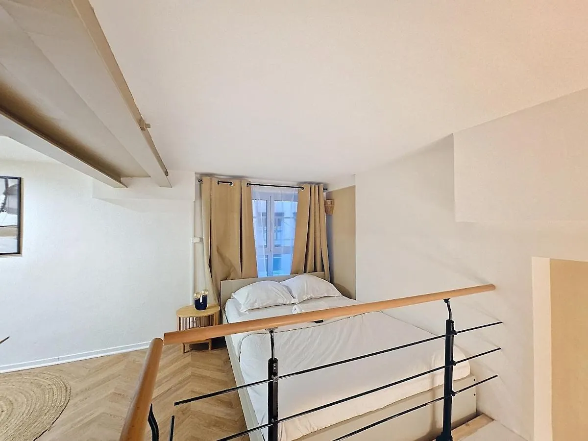 La Suite Brazier Lyon 0*,